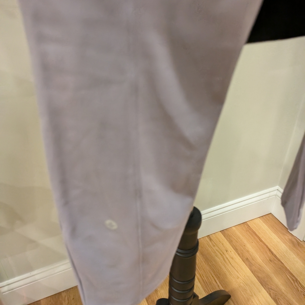 HALARA Gray Skinny Pants with Smooth Texture